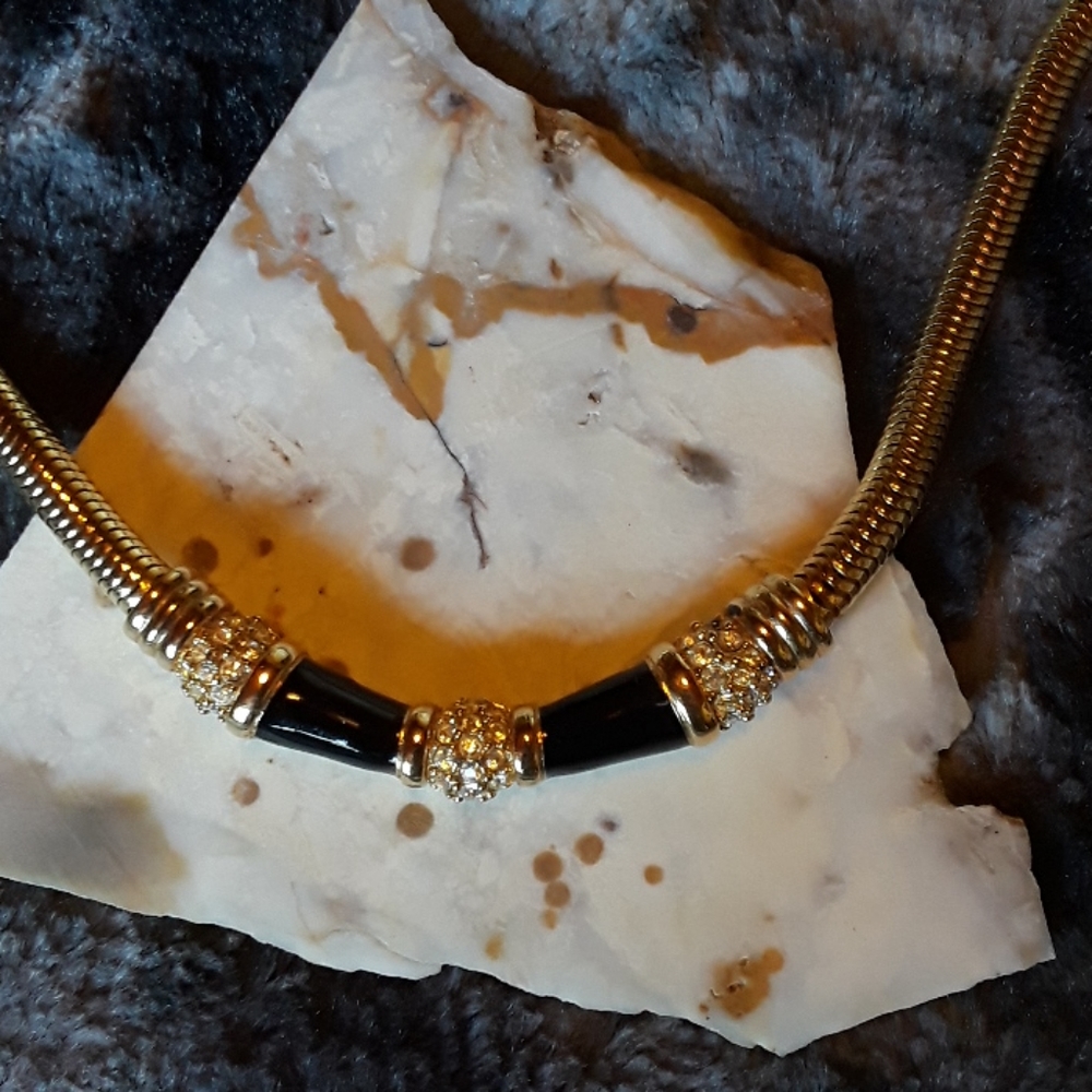 Chunky gold necklace costume jewelry